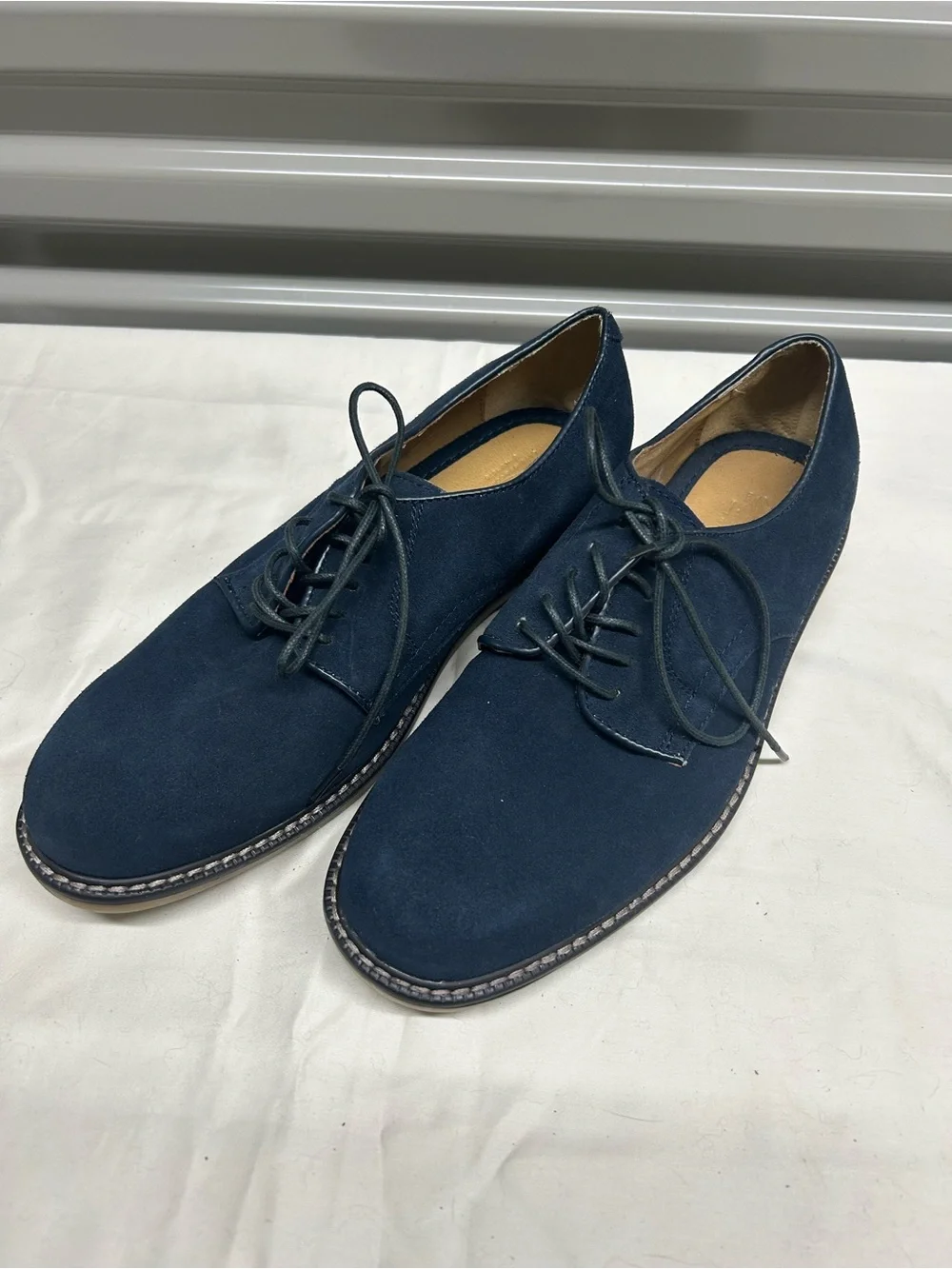 Bass suede upper